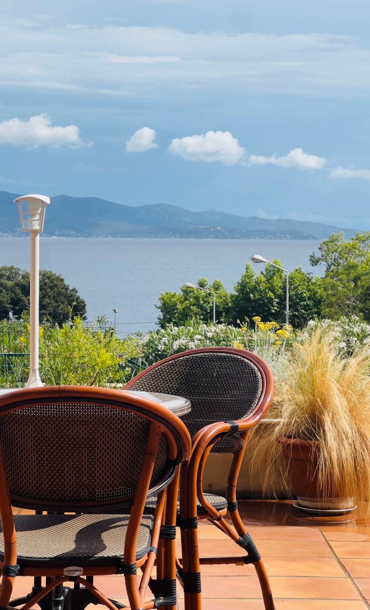 Sun Beach Ajaccio  Ngoại thất bức ảnh